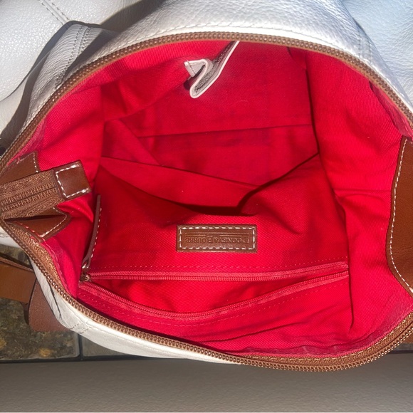 Dooney & Bourke White and Tan Shoulder Bag - Picture 3 of 4